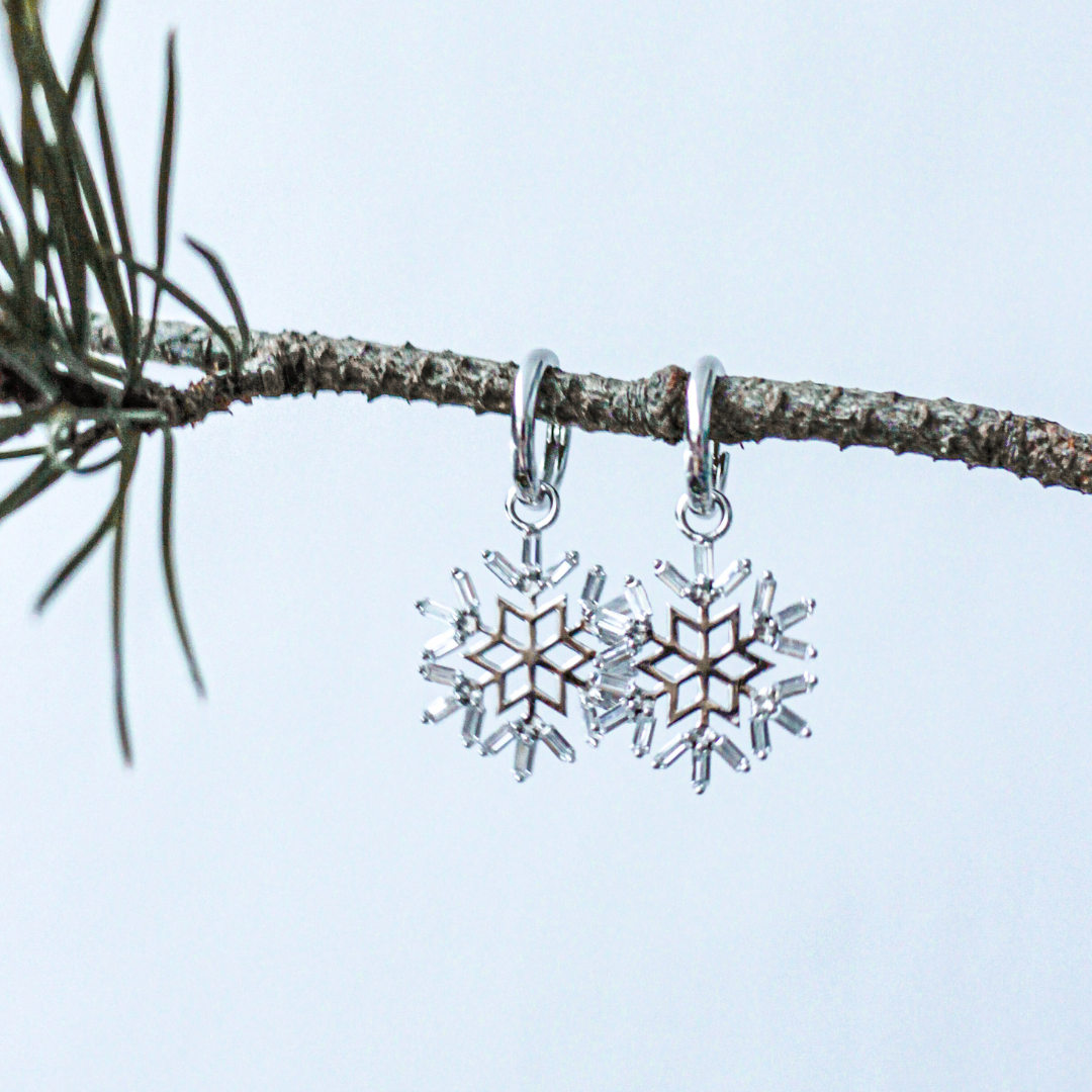 Snowflake korvakorut