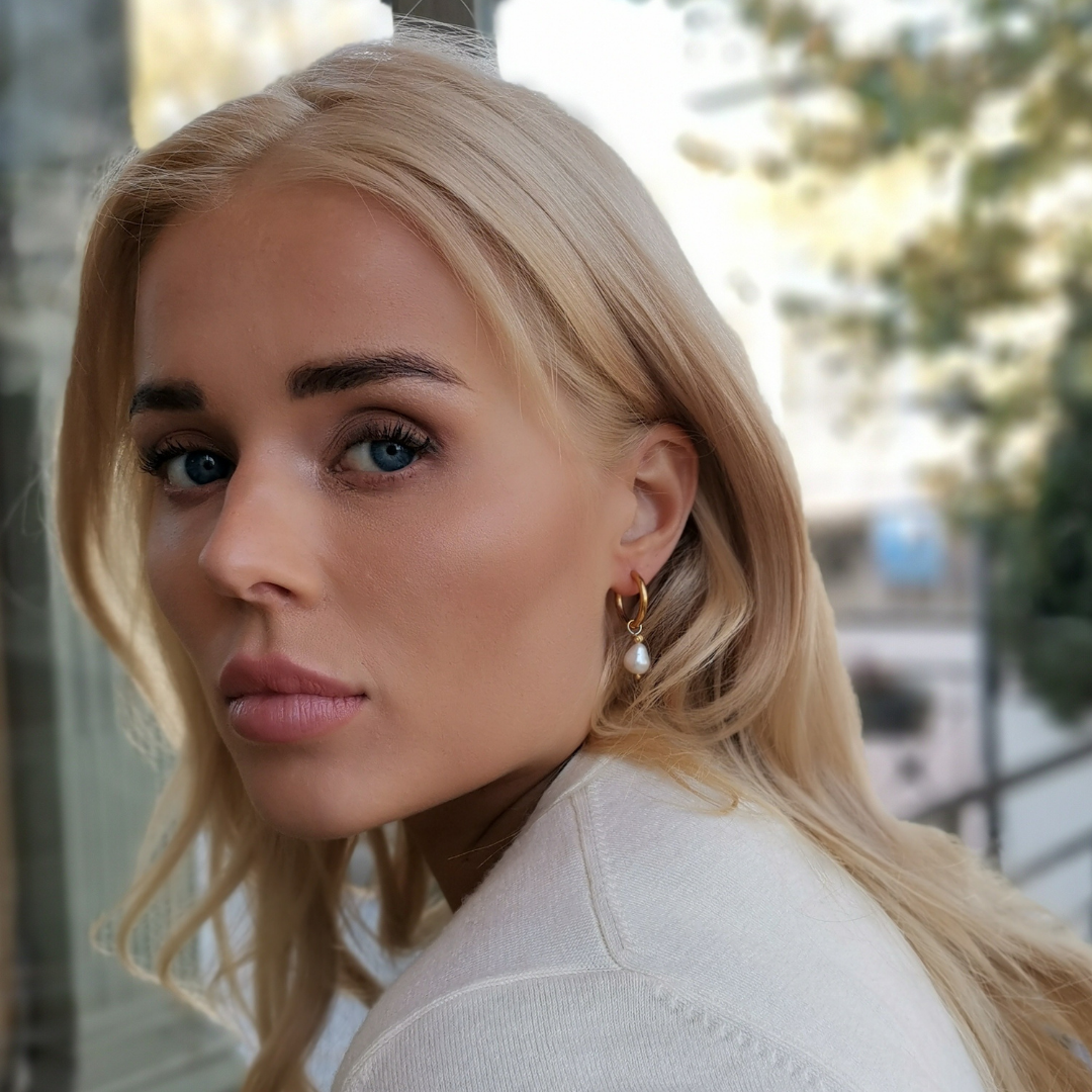 Fancy Hoop helmikorvakorut