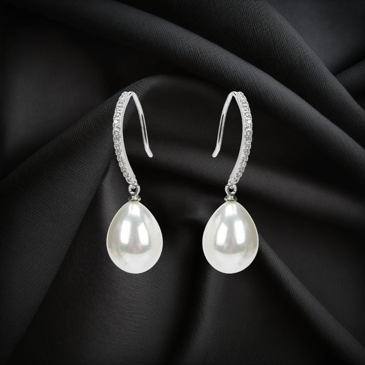 Joyau helmikorvakorut