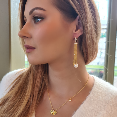 Uma Gold Earrings